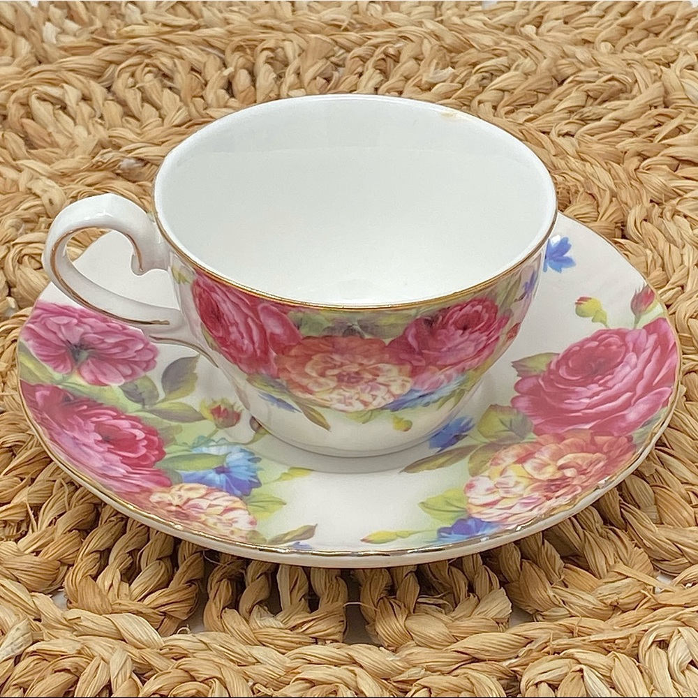 Grace’s Teaware Roses China Tea Cup and Saucer 4 oz